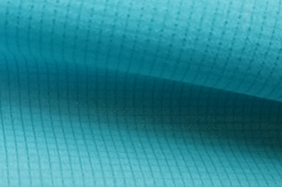 初夏皮膚風(fēng)衣，向陽而生